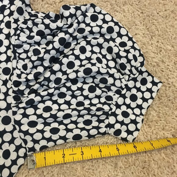 Puffy Shoulder Sleeve Floral Print Coquette Crepe Top - Picture 15 of 15